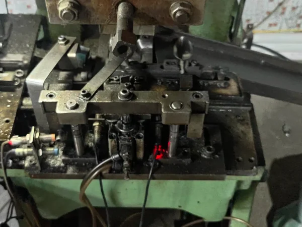 Moderne Besteckproduktion von Huashun