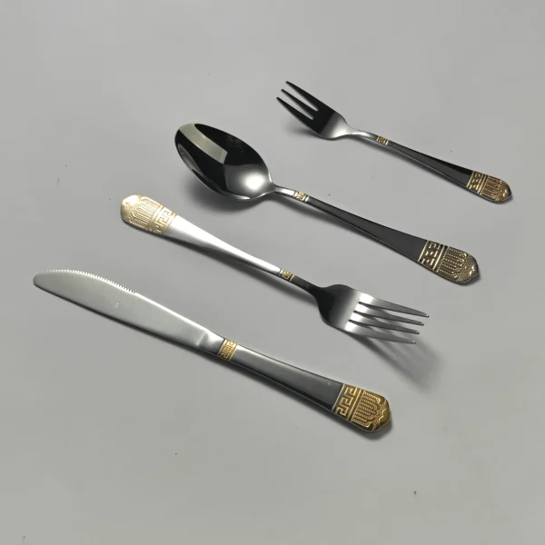 Crown Pattern Flatware Set in Bulk Luxury Middle East Style2