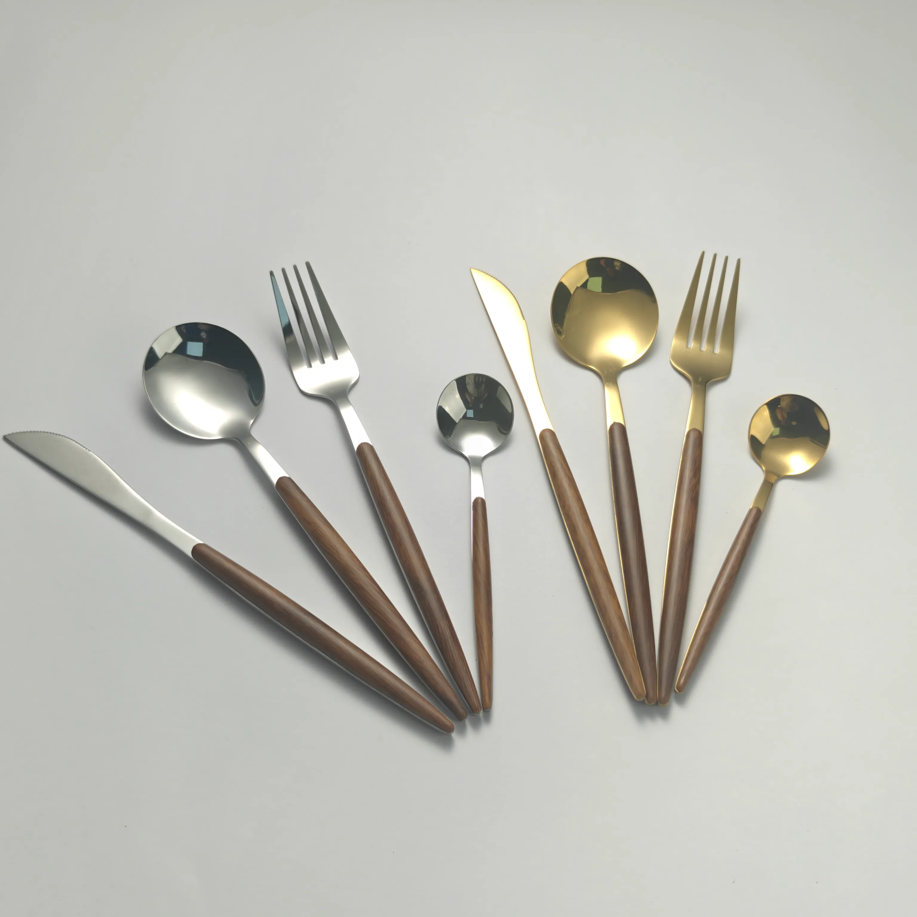 Großhandel Edelstahl-Besteck-Sets mit Clip Handle2